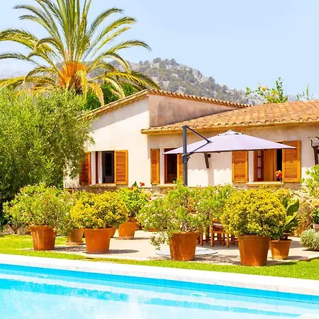 Semesterbostad Vadell *