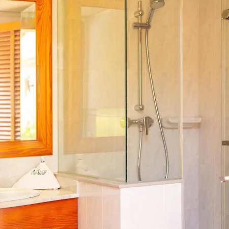 Vadell Holiday home