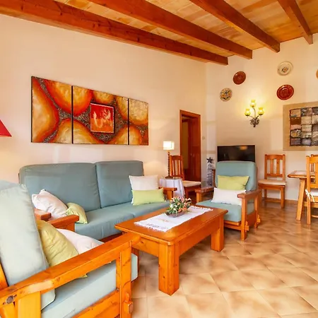 Vadell Holiday home